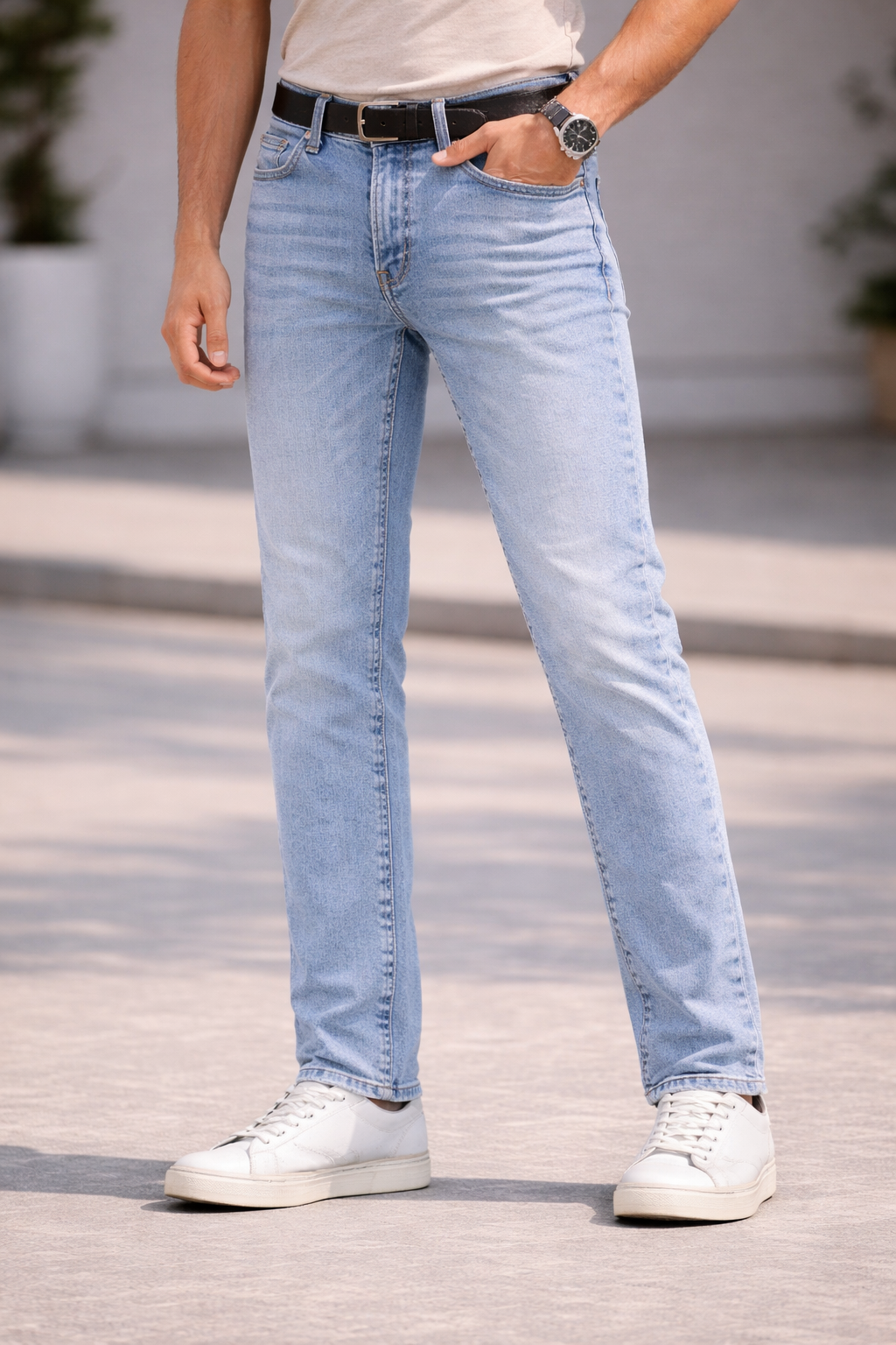 Slim Fit Blue Jeans – Men’s Classic Denim